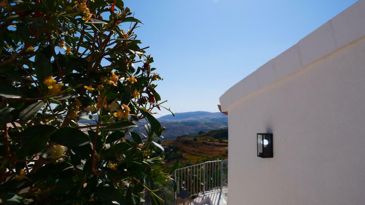 Antico Borgo Dei Templi Bed & Breakfast Agrigento Exterior foto